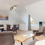 아파트 Appartementhaus Binzer Sterne 37 *