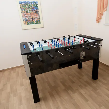 Appartementhaus Binzer Sterne 37 * بينز