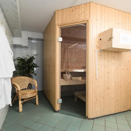 Appartementhaus Binzer Sterne 37 アパート